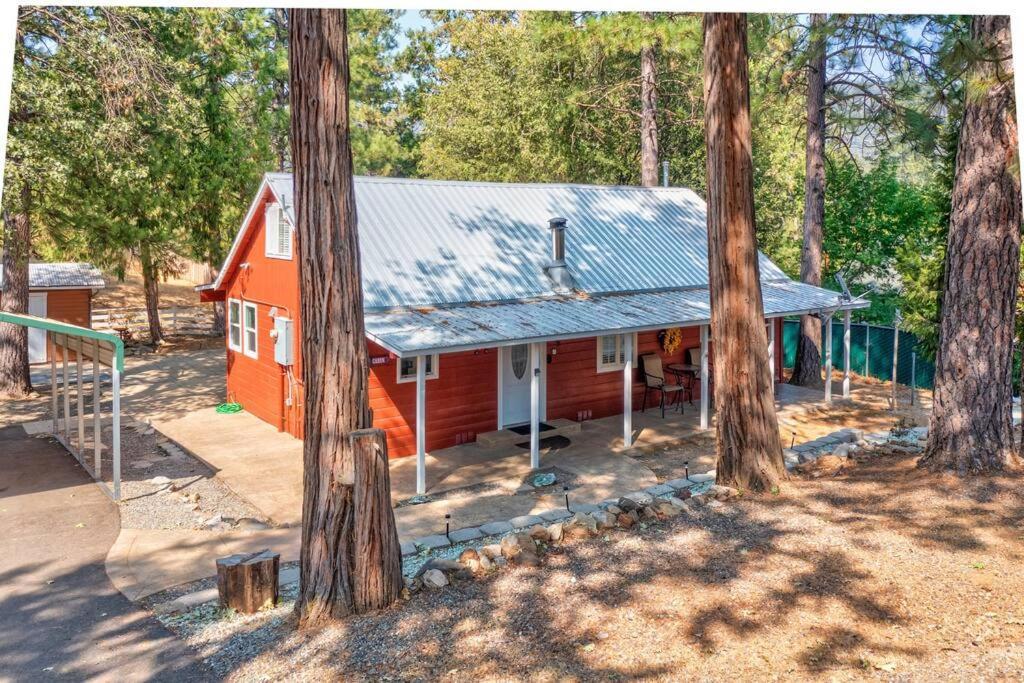 Acorn Cabin - Charming Place, Your Getaway To Yosemite, Bass Lake Oakhurst Exterior photo