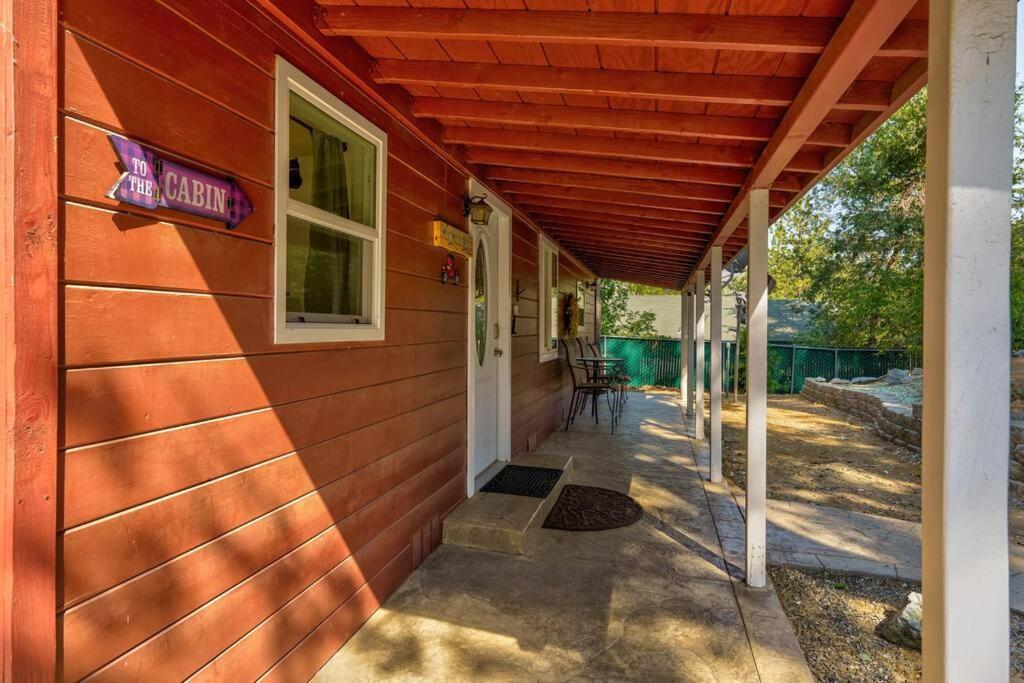 Acorn Cabin - Charming Place, Your Getaway To Yosemite, Bass Lake Oakhurst Exterior photo