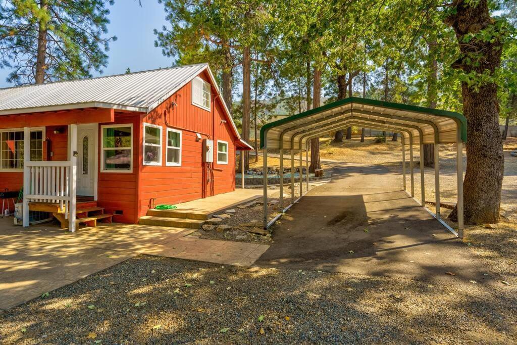 Acorn Cabin - Charming Place, Your Getaway To Yosemite, Bass Lake Oakhurst Exterior photo