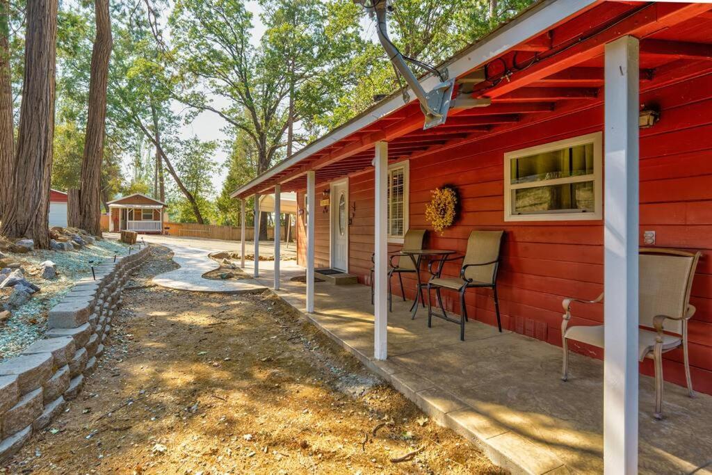 Acorn Cabin - Charming Place, Your Getaway To Yosemite, Bass Lake Oakhurst Exterior photo